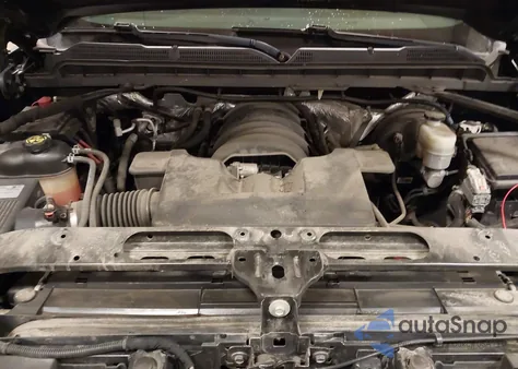 2018 Chevrolet Silverado 1500 2Lt from USA, damaged, VIN 1GCVKREC2JZ230093